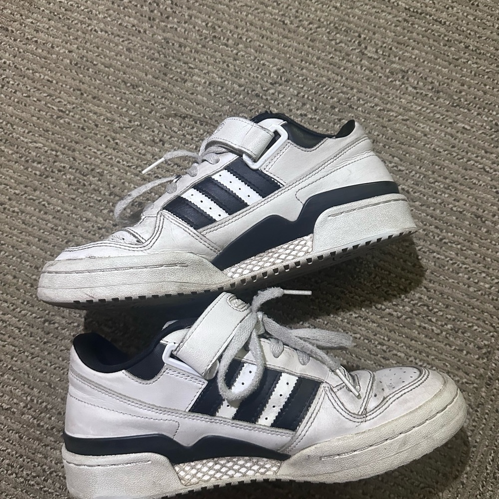 Adidas Forum Low Black and White